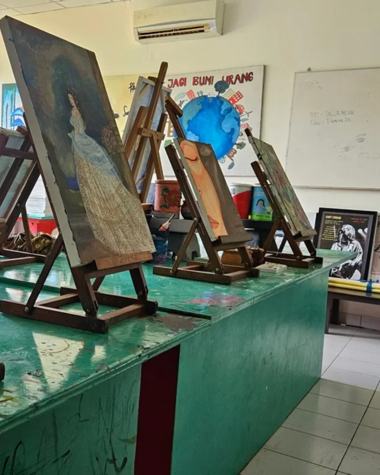 Laboratorium Seni Kriya
